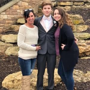 Meet your Posher, Ana